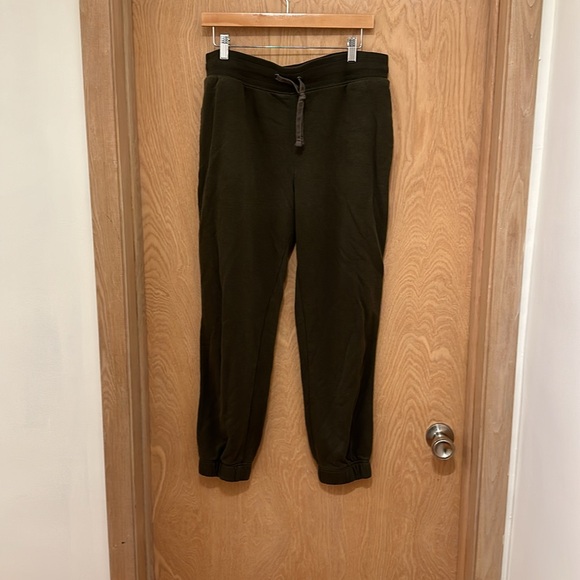 Goodfellow Sweatsuit - Picture 2 of 2